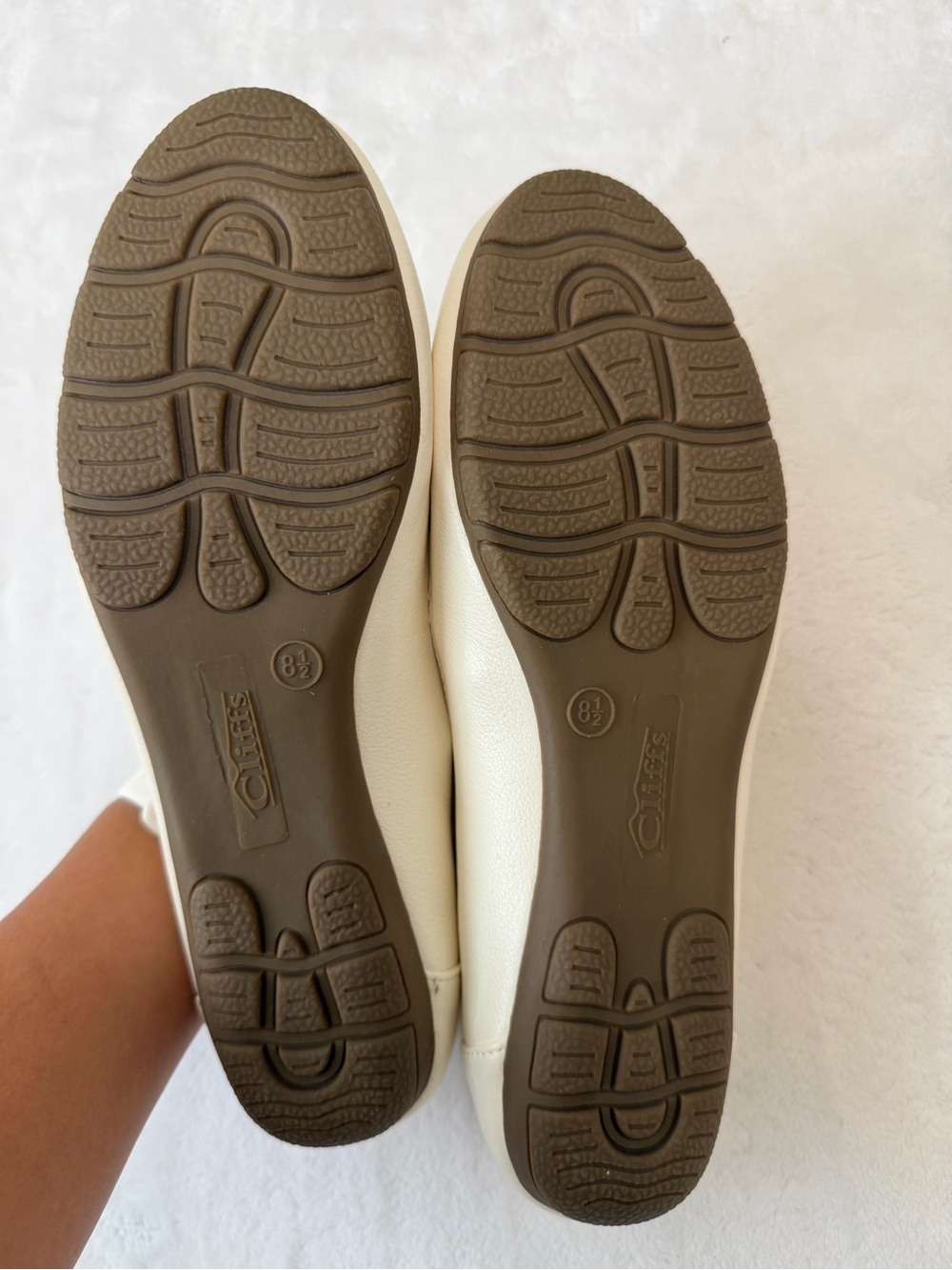 Cliffs by WHITE MOUNTAIN Ecru Slip-On Loafers - Picture 3 of 12